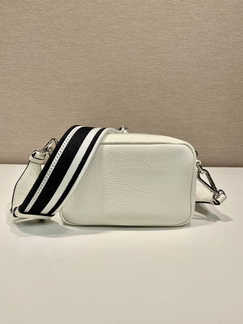 Pra*a box bags
